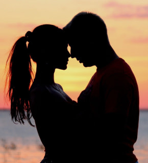 Meeting the Parents: How to Make a Great First Impression on Your Ukrainian Girlfriend's Family