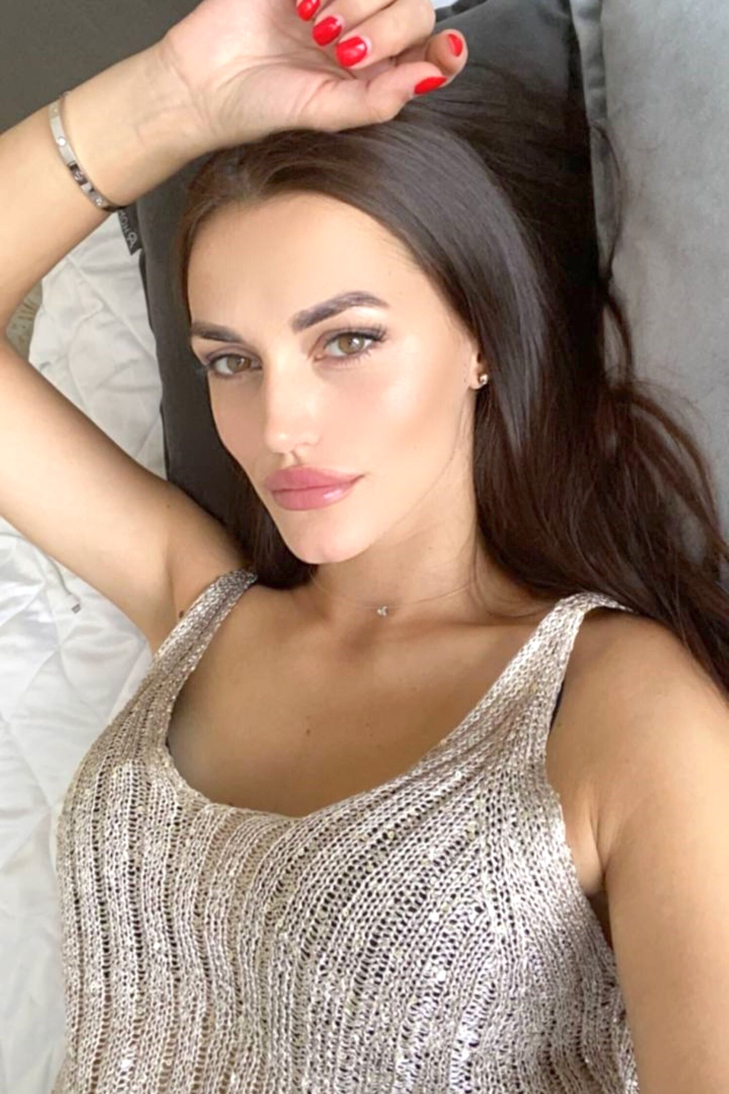 date-ukrainian-women-anna-age-31-with-id-1386392