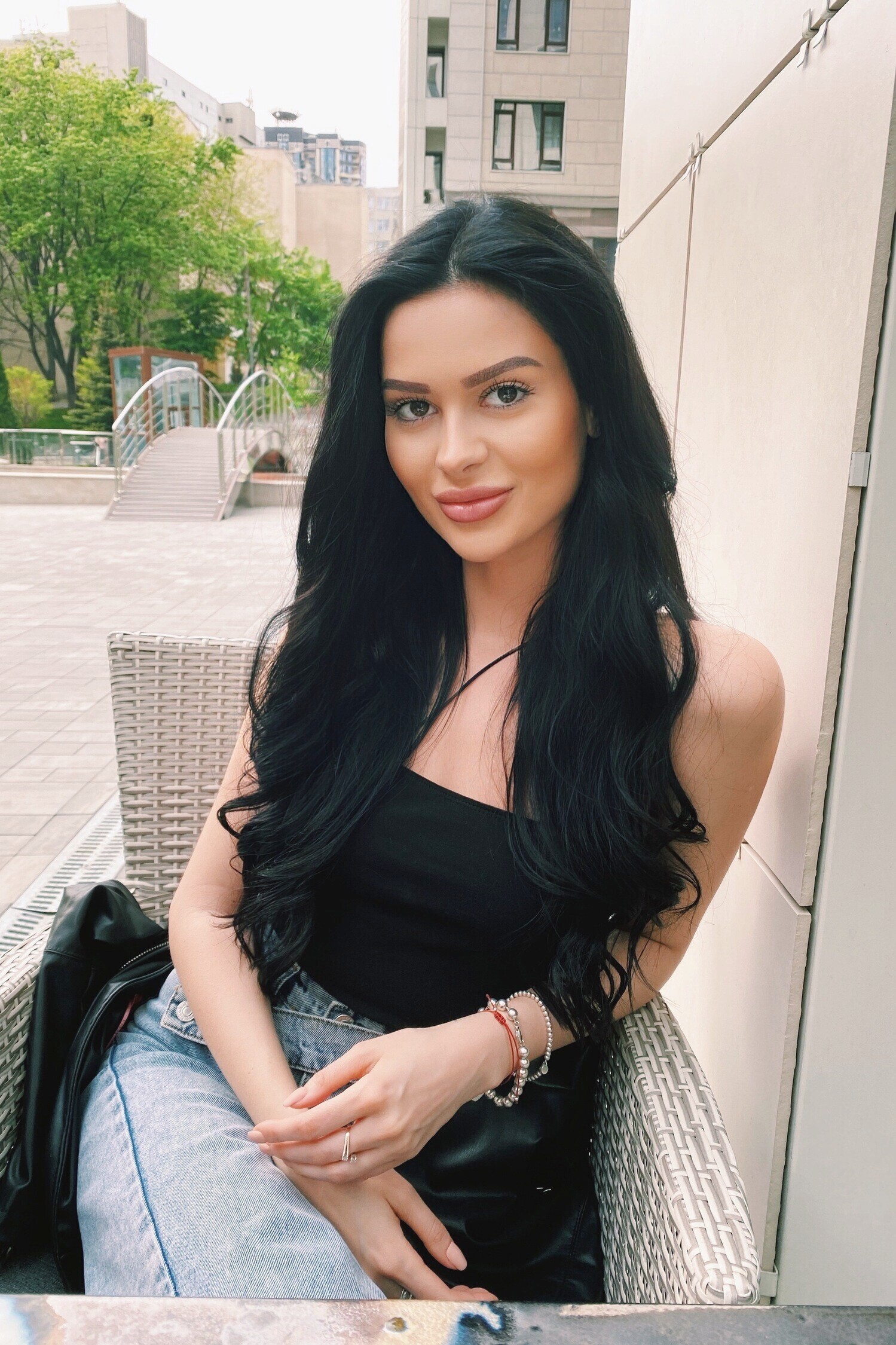 Date Ukrainian Women Kateryna, age 30 with ID: 982647